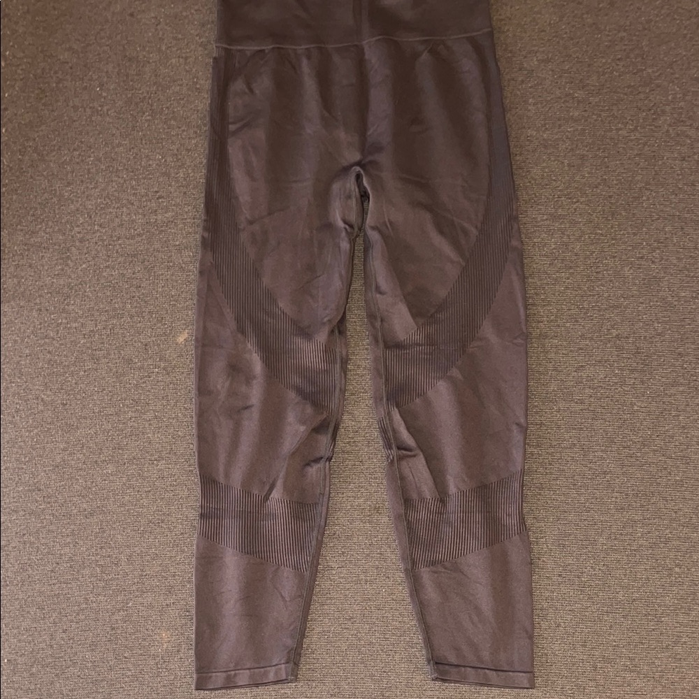 Dark Gray Pink Active Leggings Size XL